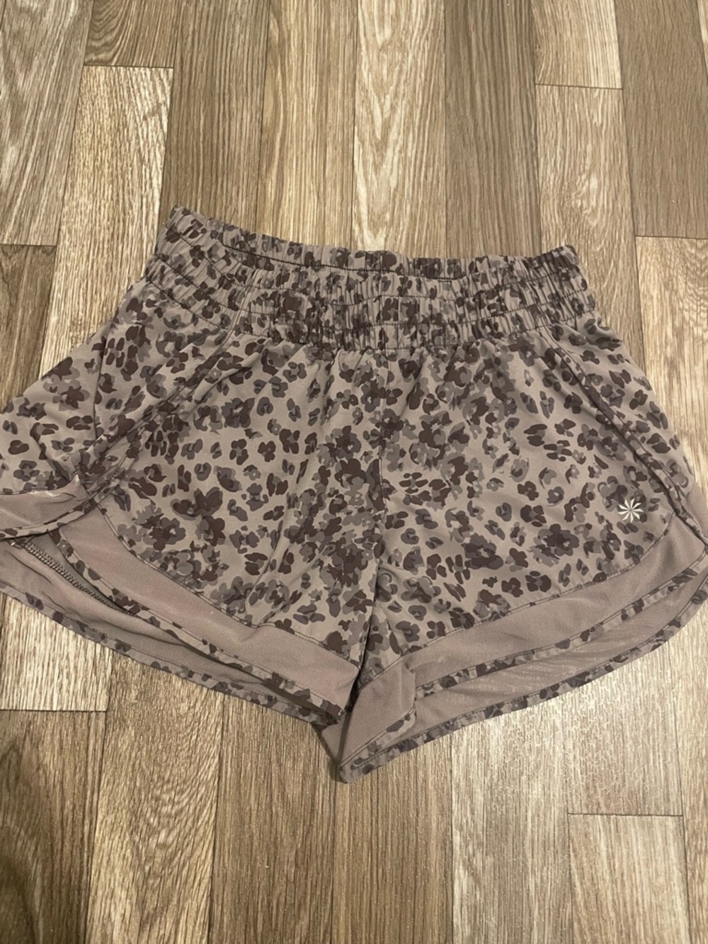 Athleta Women's Lightweight Elastic Waist Animal Print Shorts - Taupe